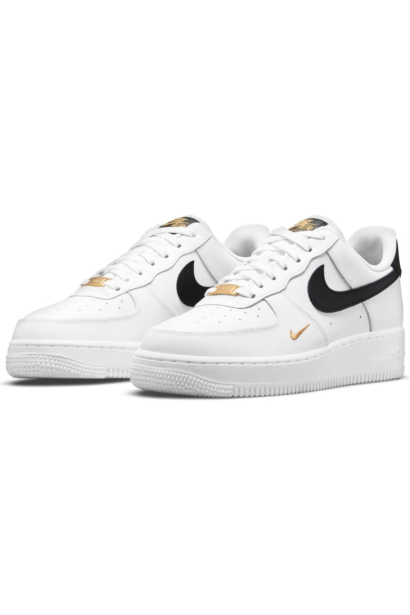 Nike Air Force CZ0270-102 Spor Ayakkabı 23 K Bayan Siyah-Beyaz-Altın